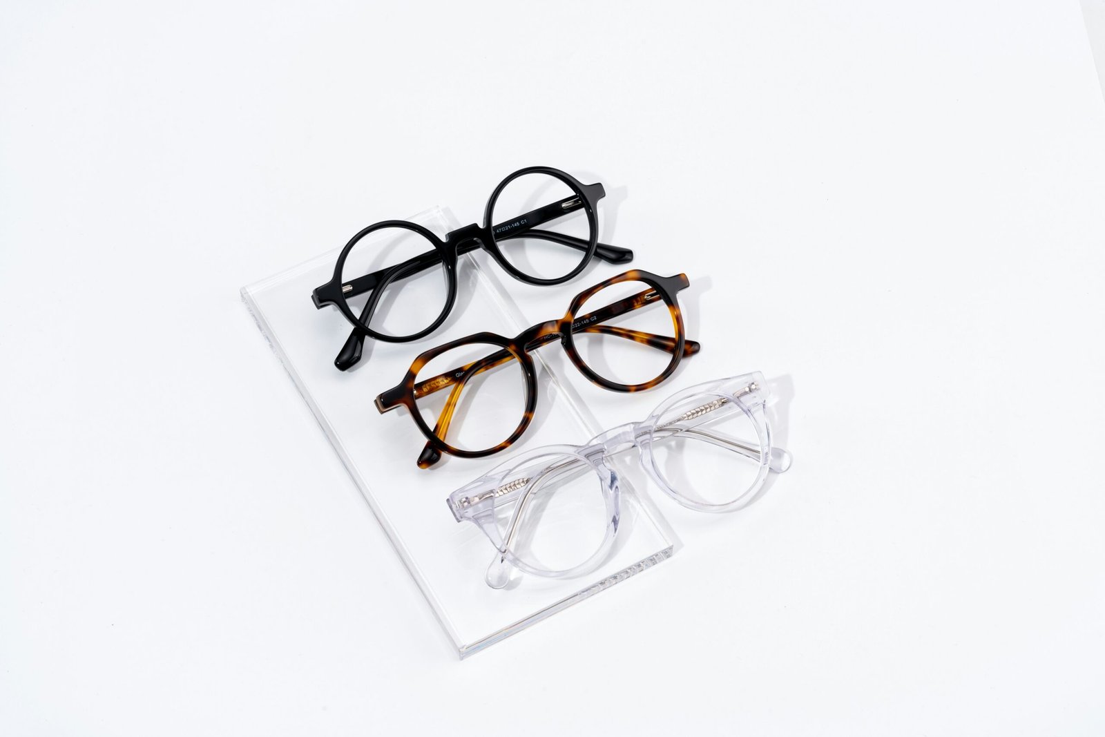 glassesshop-9AArXaWnKFQ-unsplash (no title) - Image 1